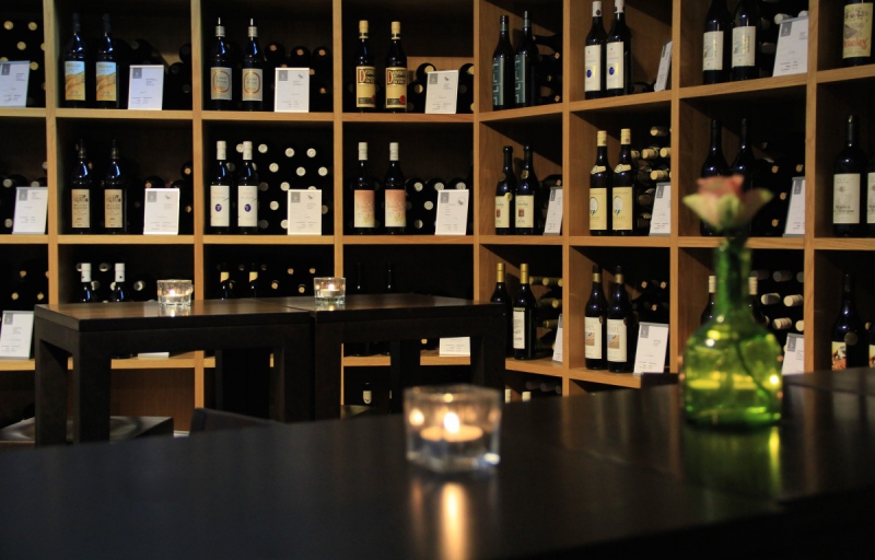 magasin-GONFARON-min_wine_vinorama_wine_bottle_cellar_red_wine_wines_storage_wine_rack-1077047